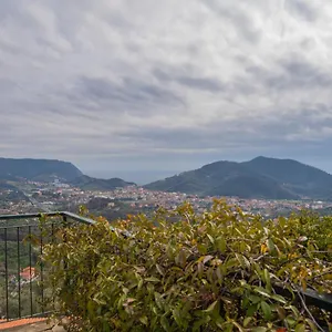 031 - Casa Armonia Vista Mare Sestri Levante, Pace Natura Ferienhaus San Bernardo (Genoa)